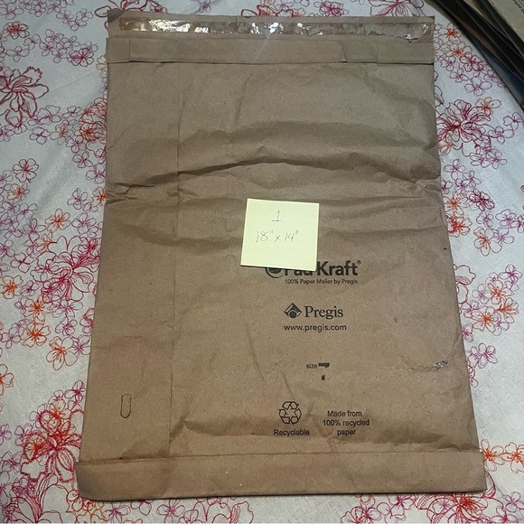 Free with purchase- Lot of Eco friendly padded mailers - 28 total - Picture 2 of 5